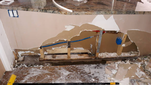 Best Water damage restoration near me  in Culloden, WV